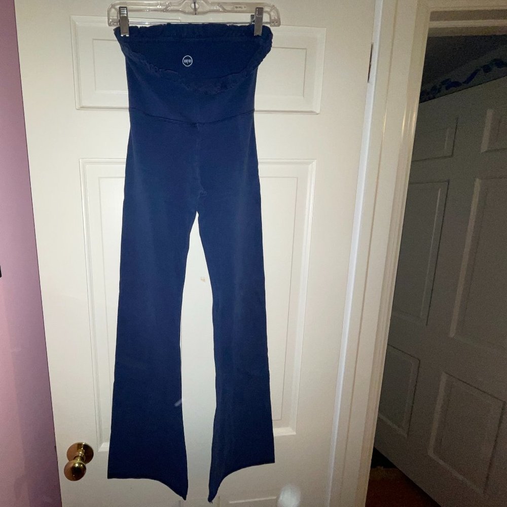 SOLOW Navy Yoga Pants